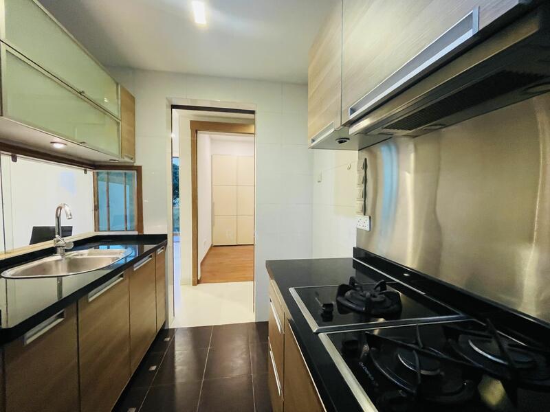Bluwaters, 195B Jalan Loyang Besar, 3 Bedrooms, 1,130 sqft, Apartment For Rent, by Vera Loh, 25001630 - Functional kitchen with yard + storeroom - PropertyGuru.com.sg