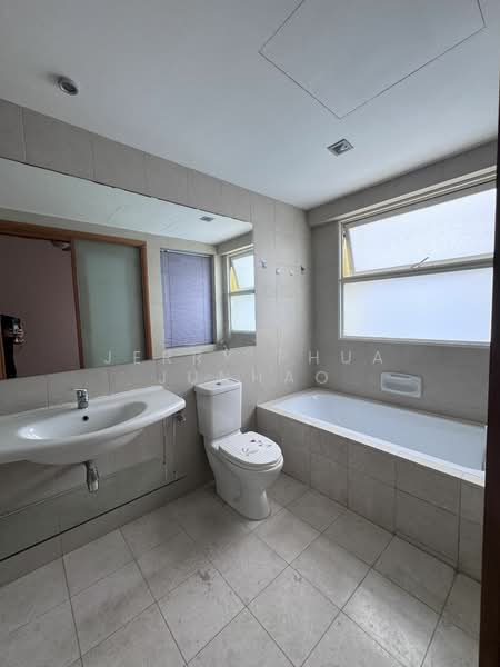 The Shaughnessy, 72 Miltonia Close, 5 Bedrooms, 3,283 sqft, Terraced House For Rent, by Jerry Phua Junhao, 25001878 - PropertyGuru.com.sg