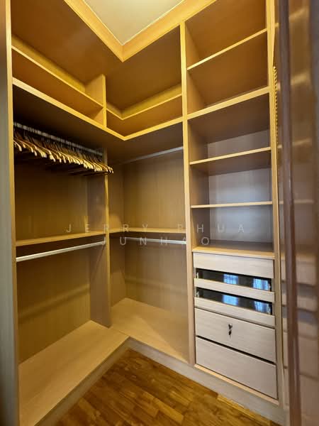 The Shaughnessy, 72 Miltonia Close, 5 Bedrooms, 3,283 sqft, Terraced House For Rent, by Jerry Phua Junhao, 25001878 - PropertyGuru.com.sg