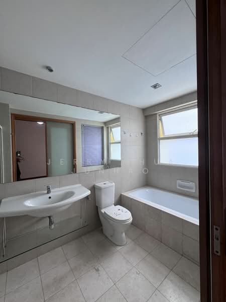The Shaughnessy, 72 Miltonia Close, 5 Bedrooms, 3,283 sqft, Terraced House For Rent, by Jerry Phua Junhao, 25001878 - PropertyGuru.com.sg