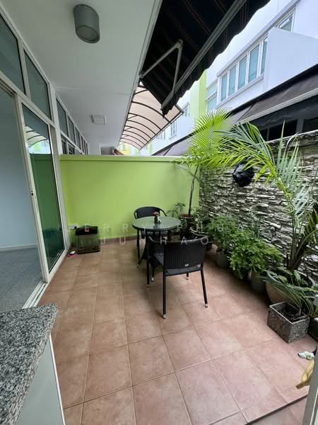 The Shaughnessy, 72 Miltonia Close, 5 Bedrooms, 3,283 sqft, Terraced House For Rent, by Jerry Phua Junhao, 25001878 - PropertyGuru.com.sg