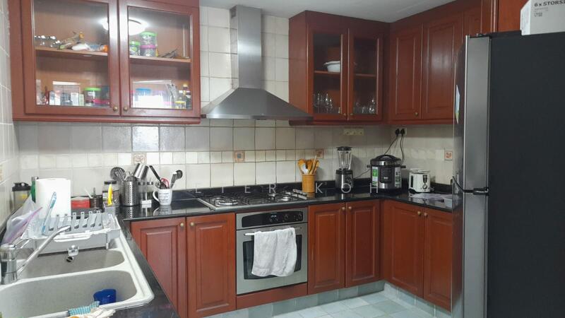 For Rent - Seven Holt Road