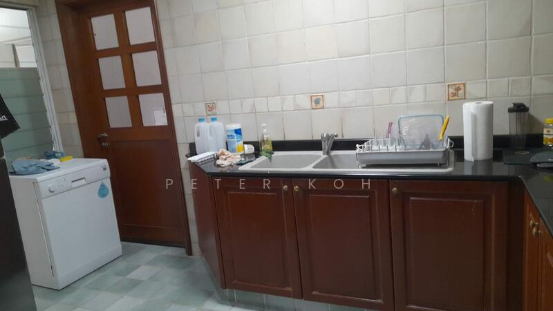 For Rent - Seven Holt Road