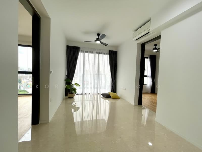 Avenue South Residence, 11 Silat Avenue, Alexandra / Commonwealth, 2 Bedrooms, 656 sqft, Condominium For Rent, by Korynne Chiong, 25003823 - PropertyGuru.com.sg