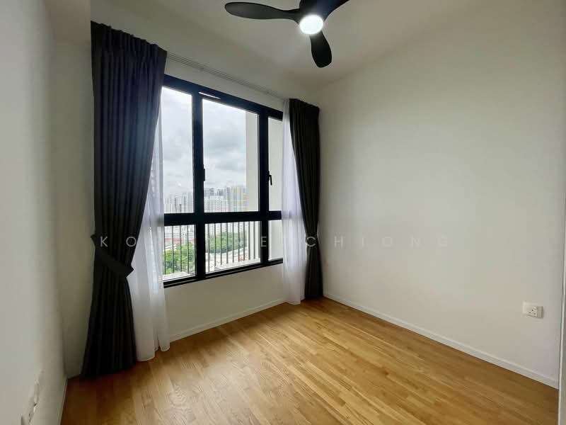 Avenue South Residence, 11 Silat Avenue, Alexandra / Commonwealth, 2 Bedrooms, 656 sqft, Condominium For Rent, by Korynne Chiong, 25003823 - PropertyGuru.com.sg