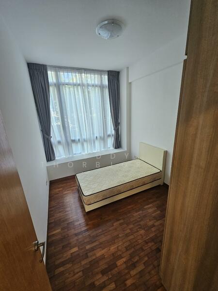 Carabelle, 53 West Coast Way, 3 Bedrooms, 1,292 sqft, Condominium For Rent, by Eddy Thorbjornsen, 25003916 - PropertyGuru.com.sg