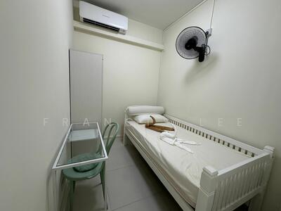 For Rent - The Centris