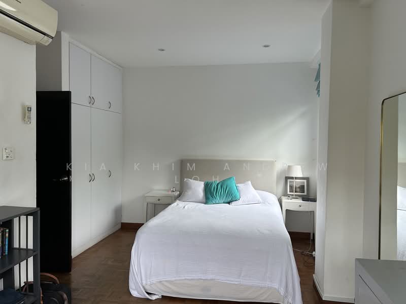 Oriole Road, , 5 Bedrooms, 5,000 sqft, Good Class Bungalow For Rent, by Kia Khim Andrew Loh, 25004948 - PropertyGuru.com.sg