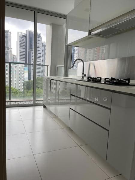 Sky @ Eleven, 11 Thomson Lane, Newton / Novena, 4 Bedrooms, 2,271 sqft, Condominium For Rent, by Vincent Ang, 25004985 - PropertyGuru.com.sg