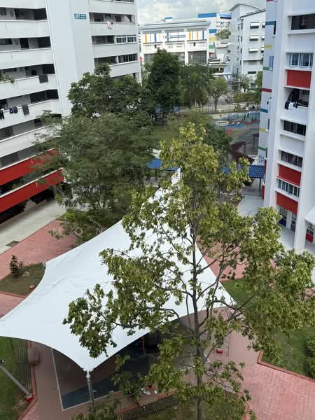 209 Tampines Street 21, 209 Tampines Street 21, 2 Bedrooms, 807 sqft, HDB Flat For Rent, by Monica Dass, 25006098 - PropertyGuru.com.sg