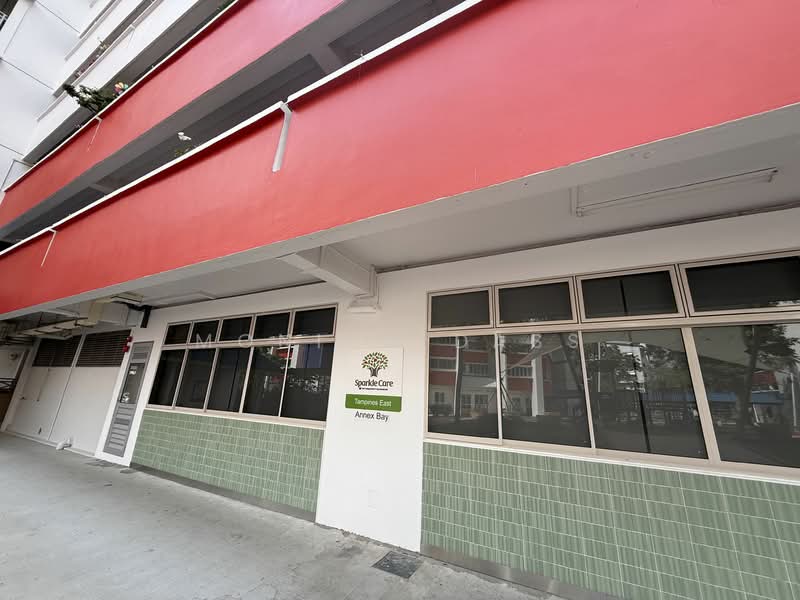 209 Tampines Street 21, 209 Tampines Street 21, 2 Bedrooms, 807 sqft, HDB Flat For Rent, by Monica Dass, 25006098 - PropertyGuru.com.sg