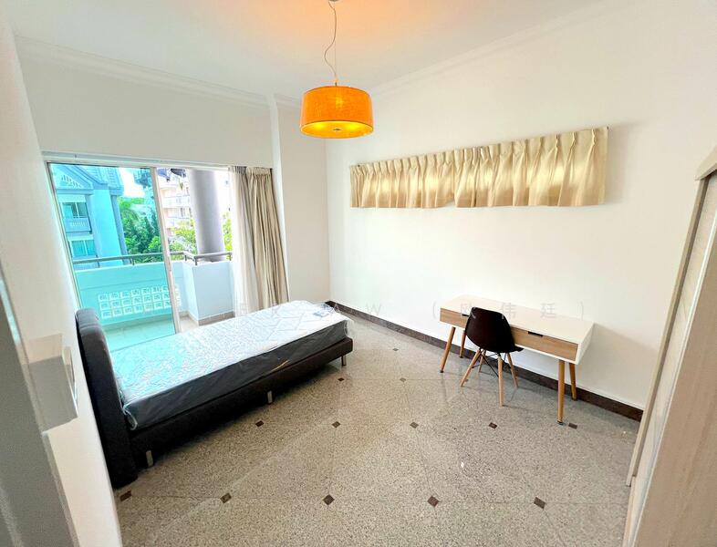 For Rent - Royal Palm Mansions