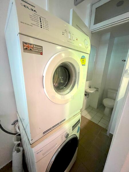 For Rent - Royal Palm Mansions