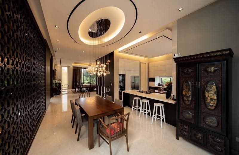 Chancery Land / Bukit Tunggal / Gentle Rd, Newton / Novena, 10+ Bedrooms, 24,755 sqft, Bungalow House For Sale, by Lim Darren, 25006415 - Dining Room - PropertyGuru.com.sg