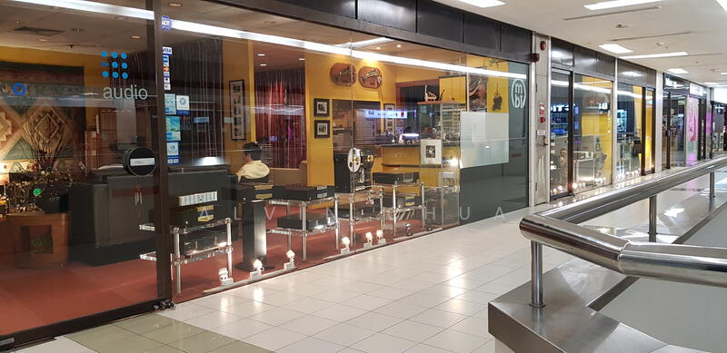 The Adelphi, 1 Coleman Street, 452 sqft, Mall Shop For Sale, by Alvin Chua, 25006721 - CommercialGuru.com.sg
