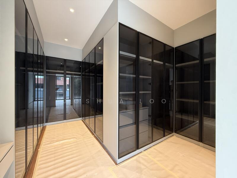 ⭐⭐LANDED7772@ Siglap Brand New Semi Detached Detached House For Sale at S$ 8,800,000 | PropertyGuru Singapore