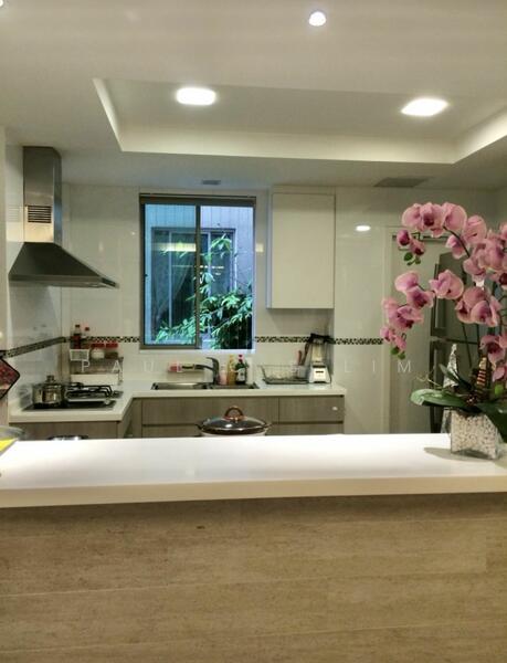 For Rent - Maple Woods