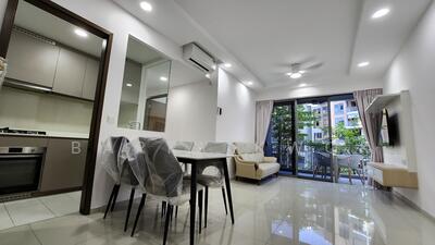 For Rent - The Visionaire