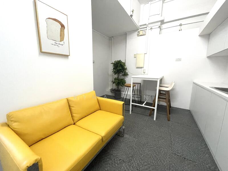 One Commonwealth, 1 Commonwealth Lane, 120 sqft, Light Industrial (B1) For Rent, by Rina Tan, 25010901 - CommercialGuru.com.sg