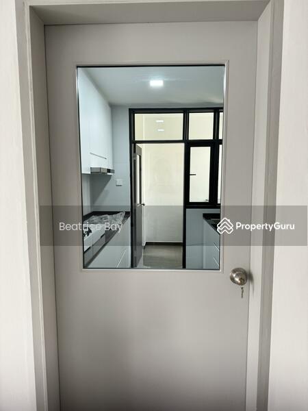 Kitchen/Yard Brandnew Doors