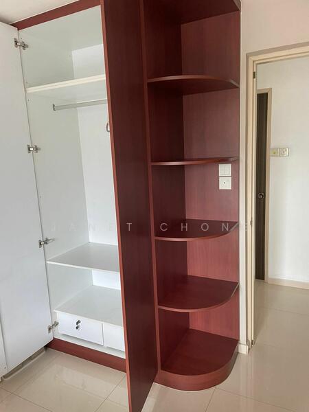 250 Bukit Batok East Avenue 5, 250 Bukit Batok East Avenue 5, Room Rental, 250 sqft, HDB Flat For Rent, by Janet Chong, 25012136 - PropertyGuru.com.sg