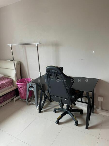 250 Bukit Batok East Avenue 5, 250 Bukit Batok East Avenue 5, Room Rental, 250 sqft, HDB Flat For Rent, by Janet Chong, 25012136 - PropertyGuru.com.sg