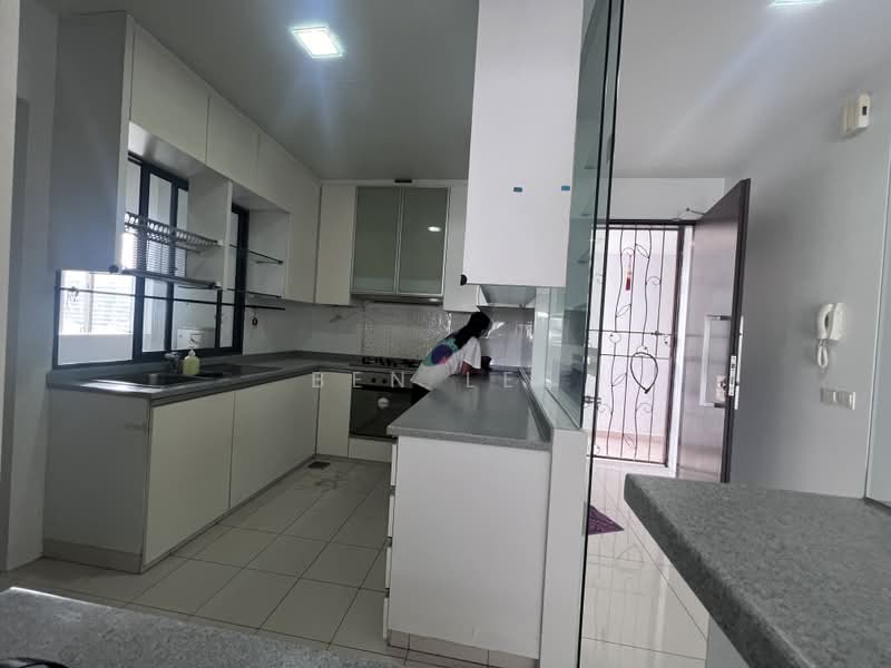 Treasure Place, 61 Lorong Sarhad, 3 Bedrooms, 1,324 sqft, Condominium For Sale, by Ben Lee, 25013307 - PropertyGuru.com.sg