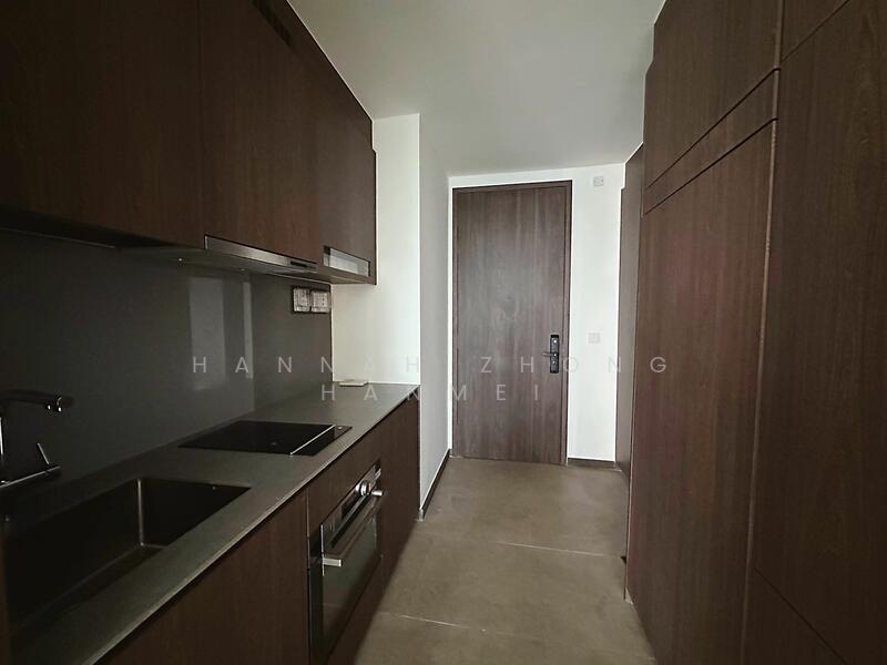 Midtown Modern Condominium For Sale at S$ 1,990,000 | PropertyGuru Singapore