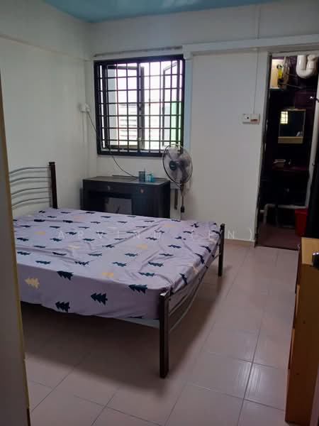 631 Ang Mo Kio Avenue 4, 631 Ang Mo Kio Avenue 4, Room Rental, 350 sqft, HDB Flat For Rent, by Arvind (PN), 25014449 - PropertyGuru.com.sg