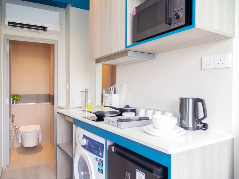 Coliwoo - Pasir Panjang ( Walking distance to NUS ), 404 Pasir Panjang Road, Singapore 118741, 1 Bedroom, 300 sqft, Apartment For Rent, by Ricky Ngo 瑞奇, 25014693 - PropertyGuru.com.sg