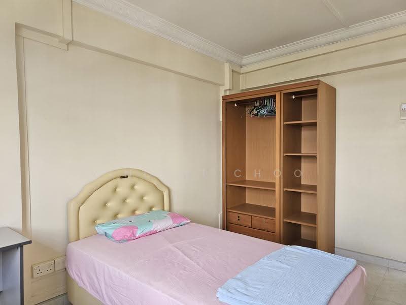 413 Bedok North Avenue 2, 413 Bedok North Avenue 2, Bedok / Upper East Coast, Room Rental, 200 sqft, HDB Flat For Rent, by Vincent Choo, 25015066 - PropertyGuru.com.sg