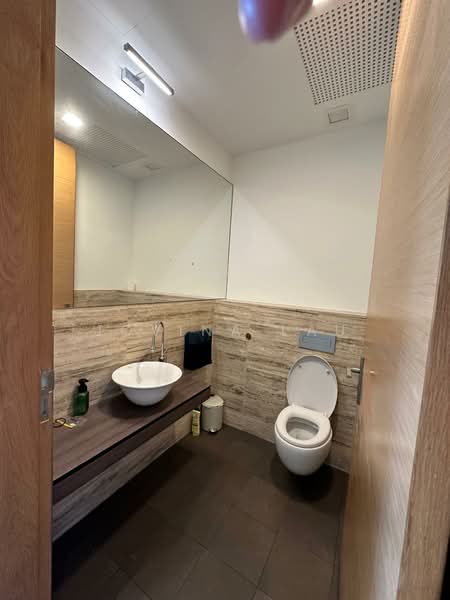 19 Balmoral, 19 Balmoral Road, 3 Bedrooms, 1,770 sqft, Condominium For Rent, by Jovina Lau, 25015888 - PropertyGuru.com.sg