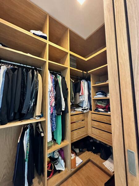 19 Balmoral, 19 Balmoral Road, 3 Bedrooms, 1,770 sqft, Condominium For Rent, by Jovina Lau, 25015888 - PropertyGuru.com.sg