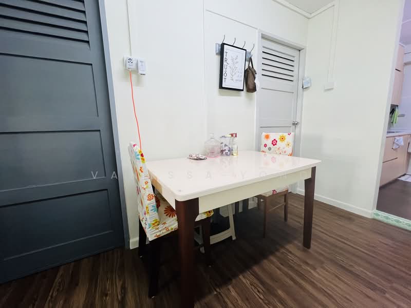 153 Mei Ling Street, 153 Mei Ling Street, Room Rental, 130 sqft, HDB Flat For Rent, by Vanessa Yong, 25016338 - PropertyGuru.com.sg