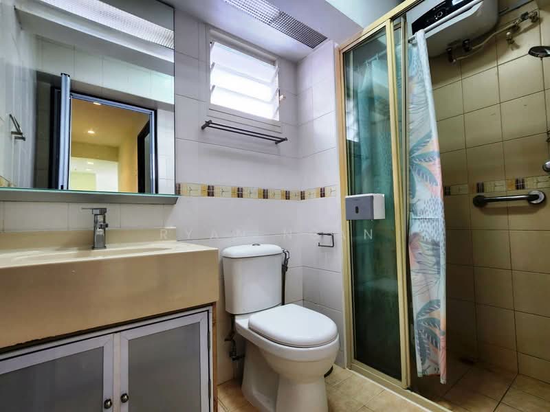 For Rent - 264E Compassvale Bow