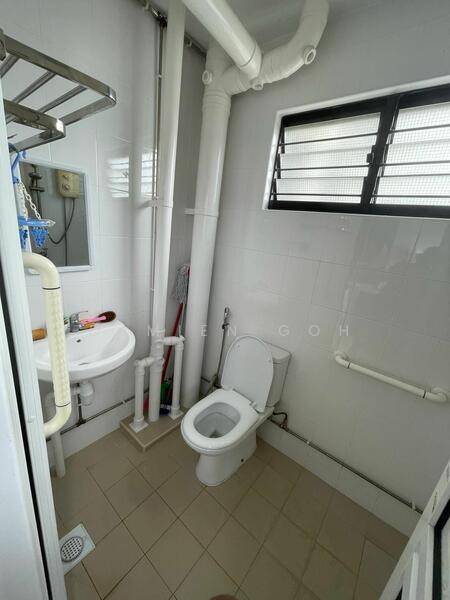 For Rent - 348 Ubi Avenue 1