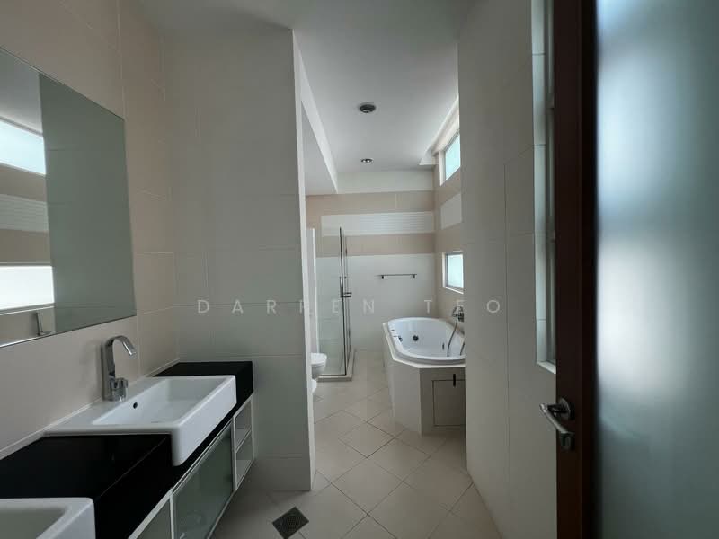 ❤️A Beautiful Namly Estate Semi - Detached near Sixth Ave ❤️, Namly Crescent, 5 Bedrooms, 4,400 sqft, Semi-Detached House For Rent, by Darren Teo, 25018474 - PropertyGuru.com.sg