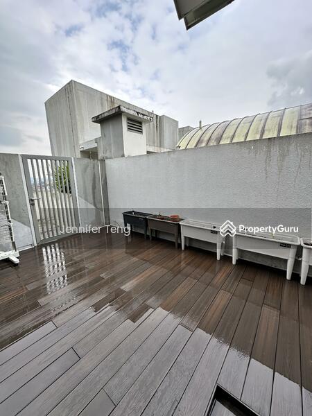 roof terrace 