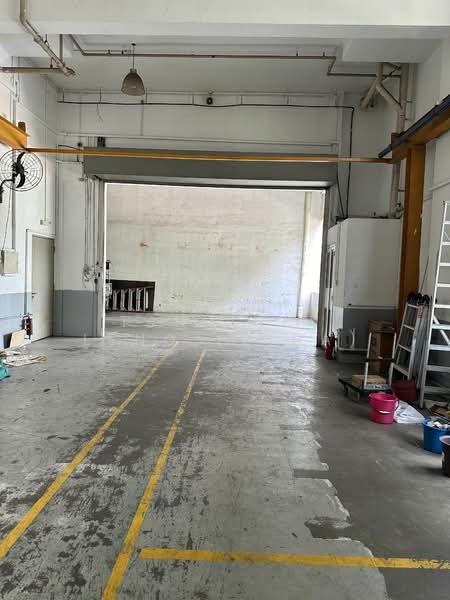 Pioneer Centre, 1 Soon Lee Street, 1,702 sqft, Factory / Workshop (B2) For Rent, by Rina Royale Tan, 25019099 - CommercialGuru.com.sg