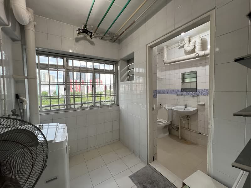 20 Queen's Close, 20 Queen's Close, 3 Bedrooms, 1,055 sqft, HDB Flat For Rent, by Helen Qin, 25019519 - PropertyGuru.com.sg