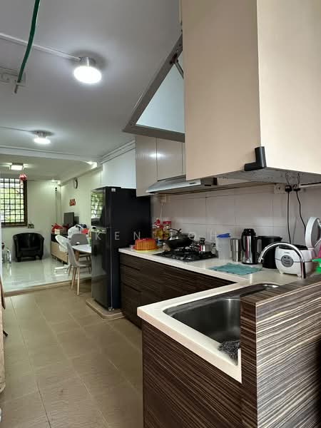 335 Woodlands Street 32, 335 Woodlands Street 32, Room Rental, 100 sqft, HDB Flat For Rent, by Ken Loh, 25019818 - PropertyGuru.com.sg