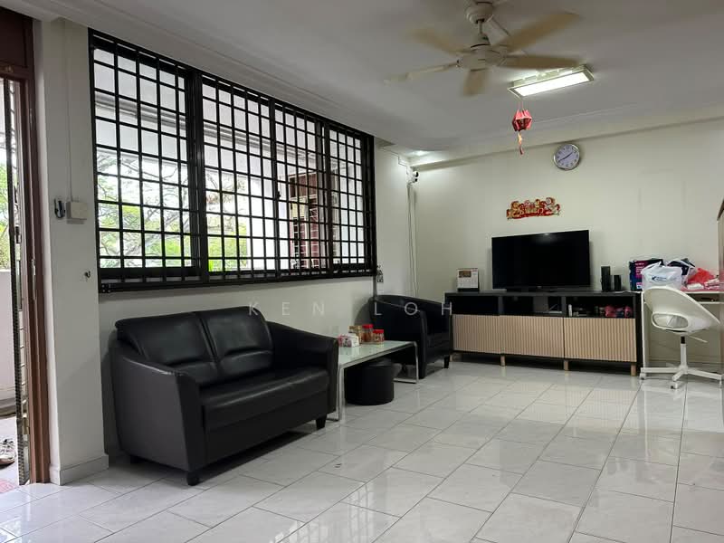 335 Woodlands Street 32, 335 Woodlands Street 32, Room Rental, 100 sqft, HDB Flat For Rent, by Ken Loh, 25019818 - PropertyGuru.com.sg