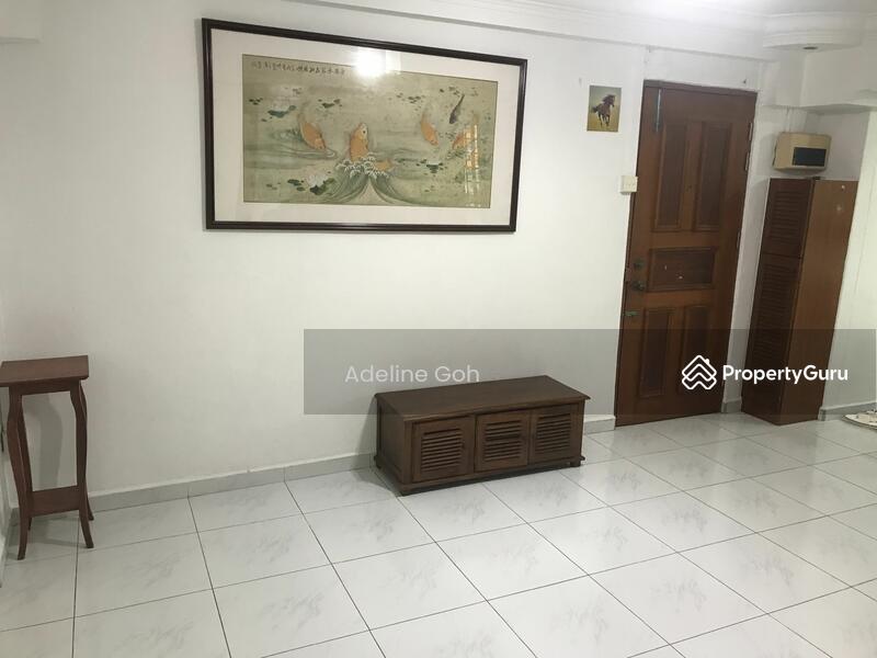 For Rent - 3 Queen's Road