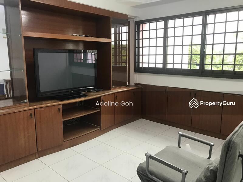 For Rent - 3 Queen's Road