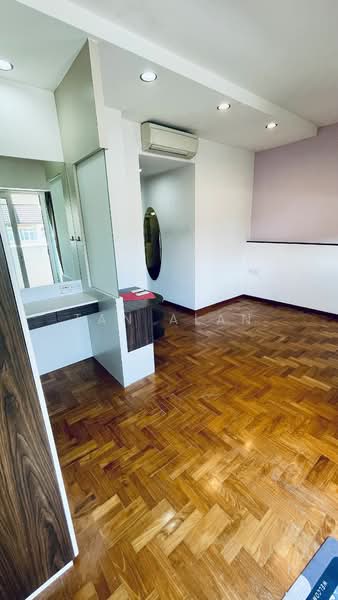 Forest Hills Condo, 29 Transit Road, 4 Bedrooms, 1,799 sqft, Condominium For Sale, by Tan Alan, 25021010 - PropertyGuru.com.sg