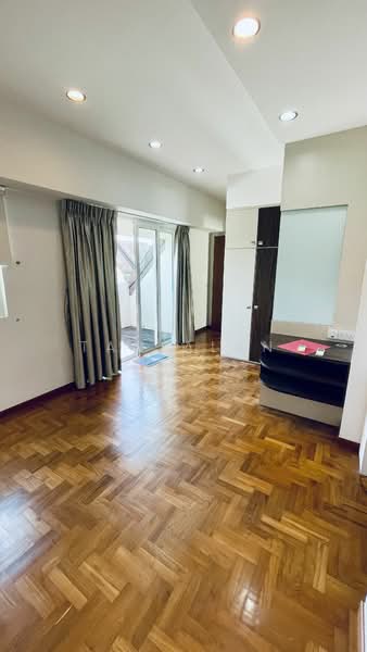 Forest Hills Condo, 29 Transit Road, 4 Bedrooms, 1,799 sqft, Condominium For Sale, by Tan Alan, 25021010 - PropertyGuru.com.sg