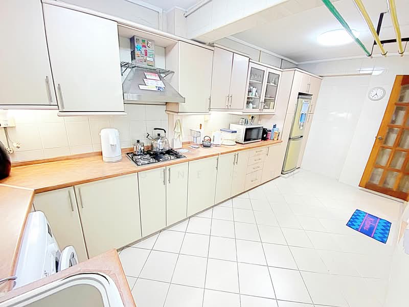 116 Jurong East Street 13, 116 Jurong East Street 13, 3 Bedrooms, 1,292 sqft, HDB Flat For Sale, by Eugene Chen, 25021078 - PropertyGuru.com.sg