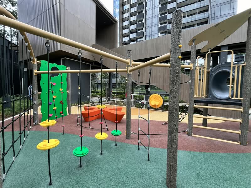 Leedon Green, 34 Leedon Heights, 2 Bedrooms, 807 sqft, Condominium For Rent, by Mui Mui, 25022777 - PropertyGuru.com.sg