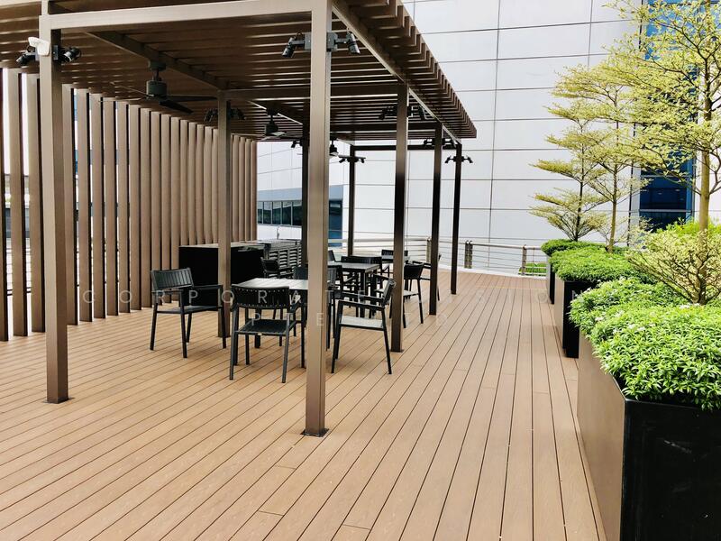 FURNISHED, ex-MNC Office with work-stations. FREE for Takeover. 8 mins walk MRT, Size: 3000, 5000~9000, 12000 sqft. CONTACT: 65-96881177, Buona Vista / West Coast / Clementi New Town, 4,700 sqft, Business / Science Park For Rent, by ADRIAN, 25023429 - Outdoor Recreation area for tenants - CommercialGuru.com.sg