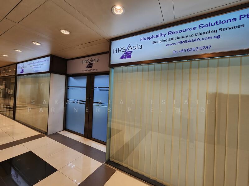 Peninsula Plaza, 111 North Bridge Road, 495 sqft, Office For Sale, by